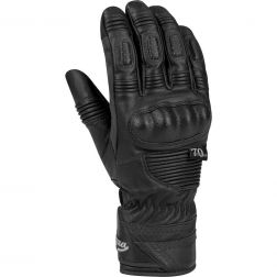 Gants Segura Ramirez
							  		