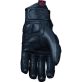 Gants Five Kansas Woman